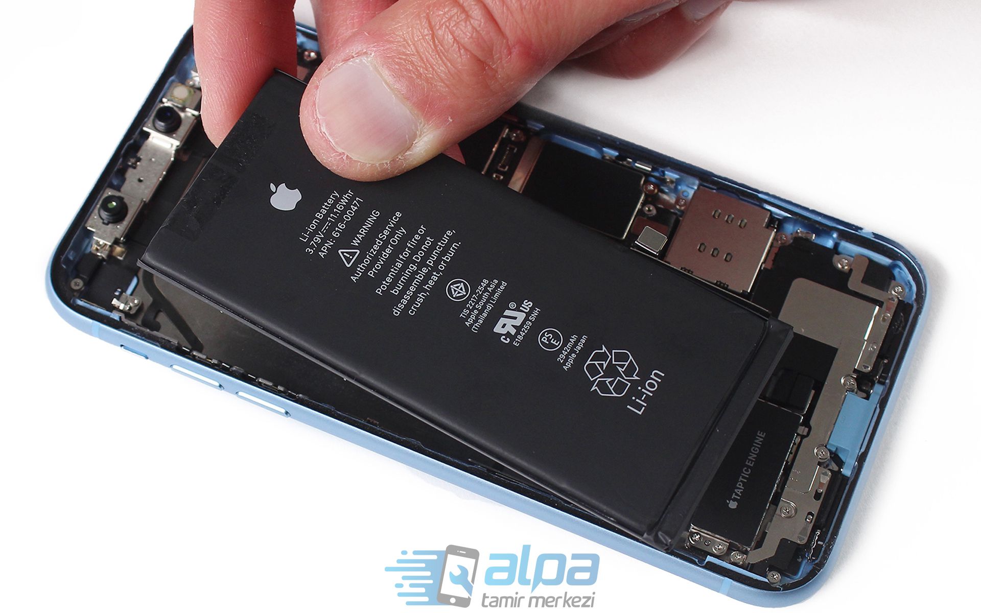 iPhone XR Batarya Değişimi Fiyatı 849 TL