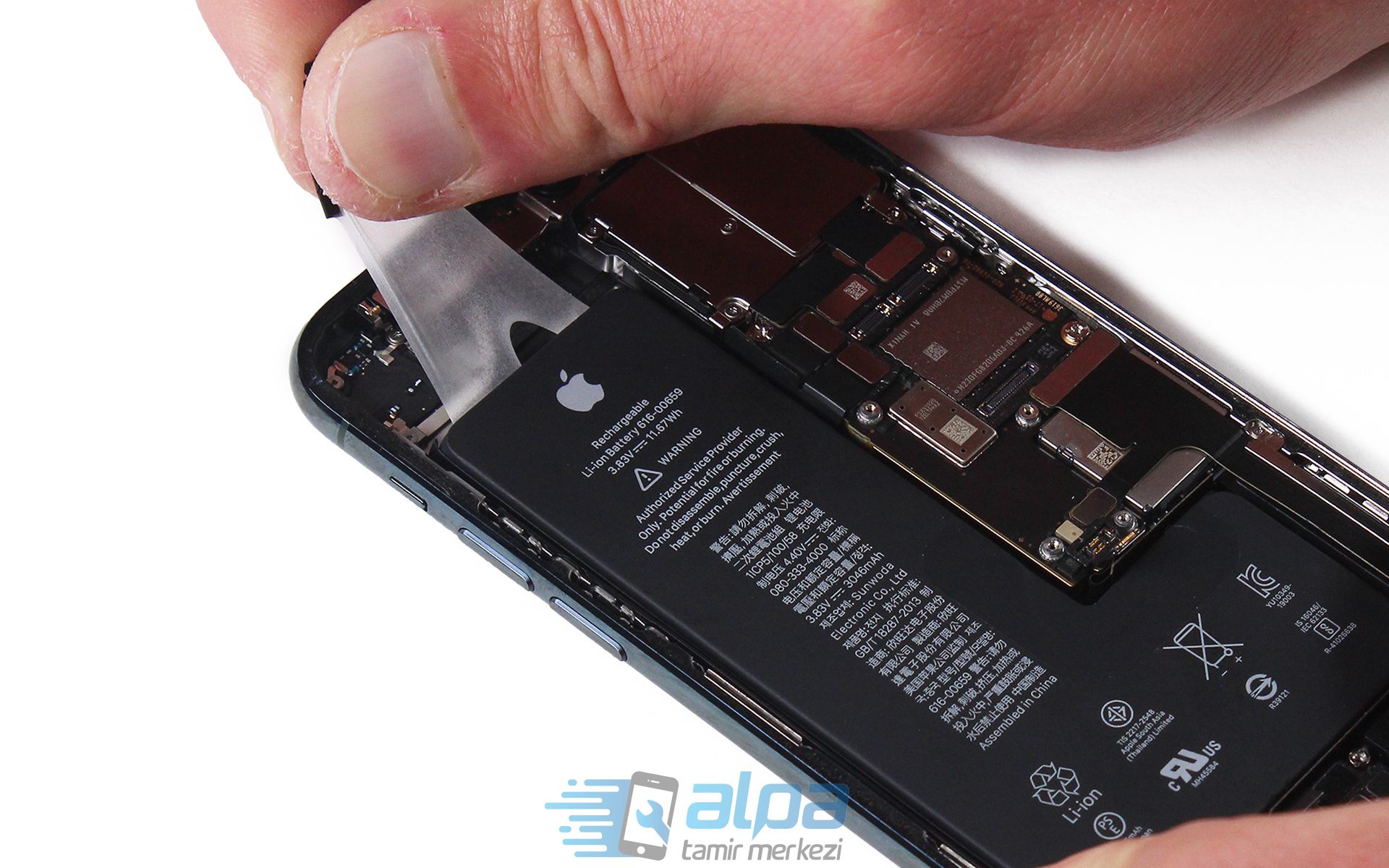 iPhone 11 Pro Batarya Değişimi Fiyatı
