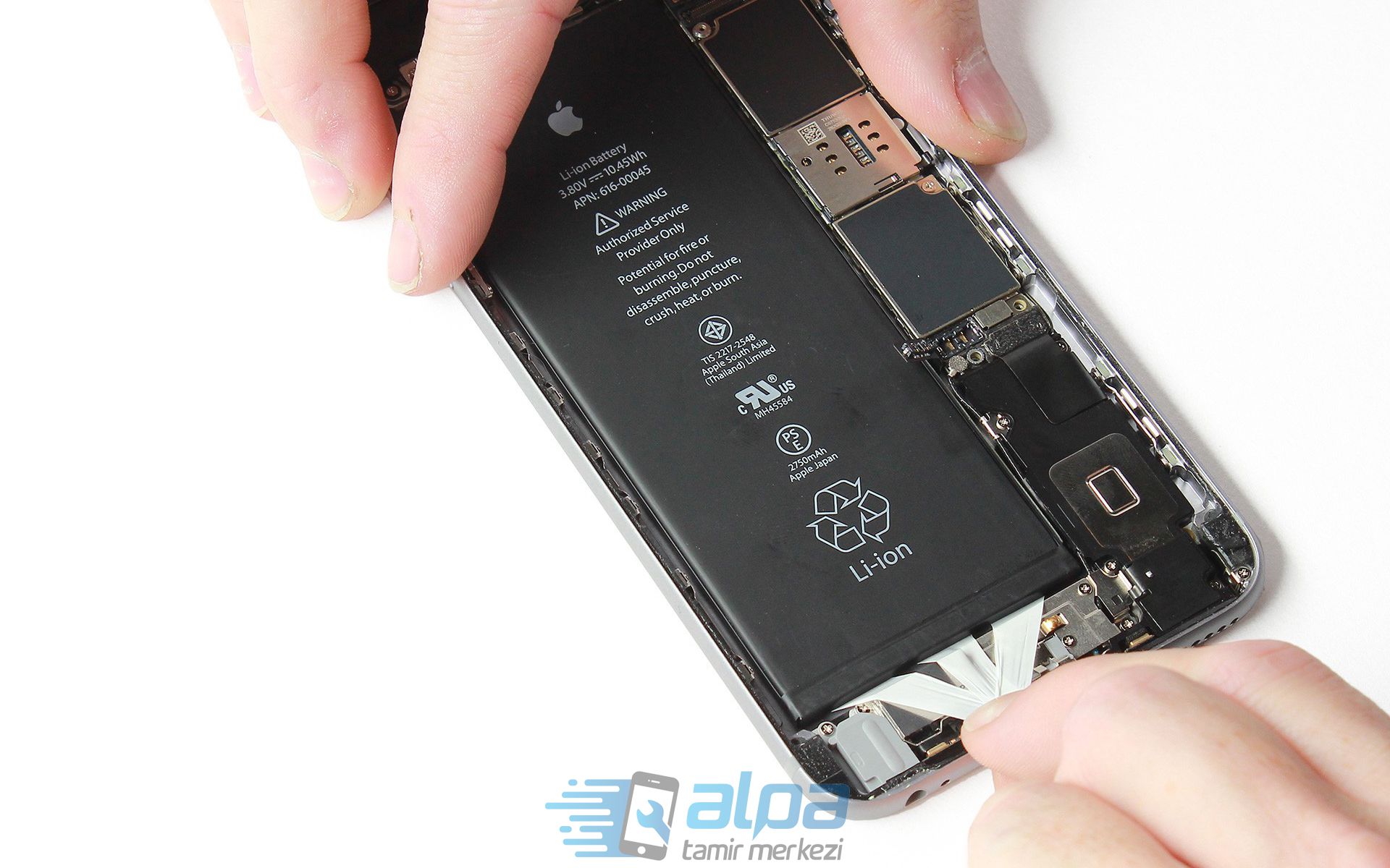 iPhone 6s Plus Batarya Değişimi Fiyatı 649 TL