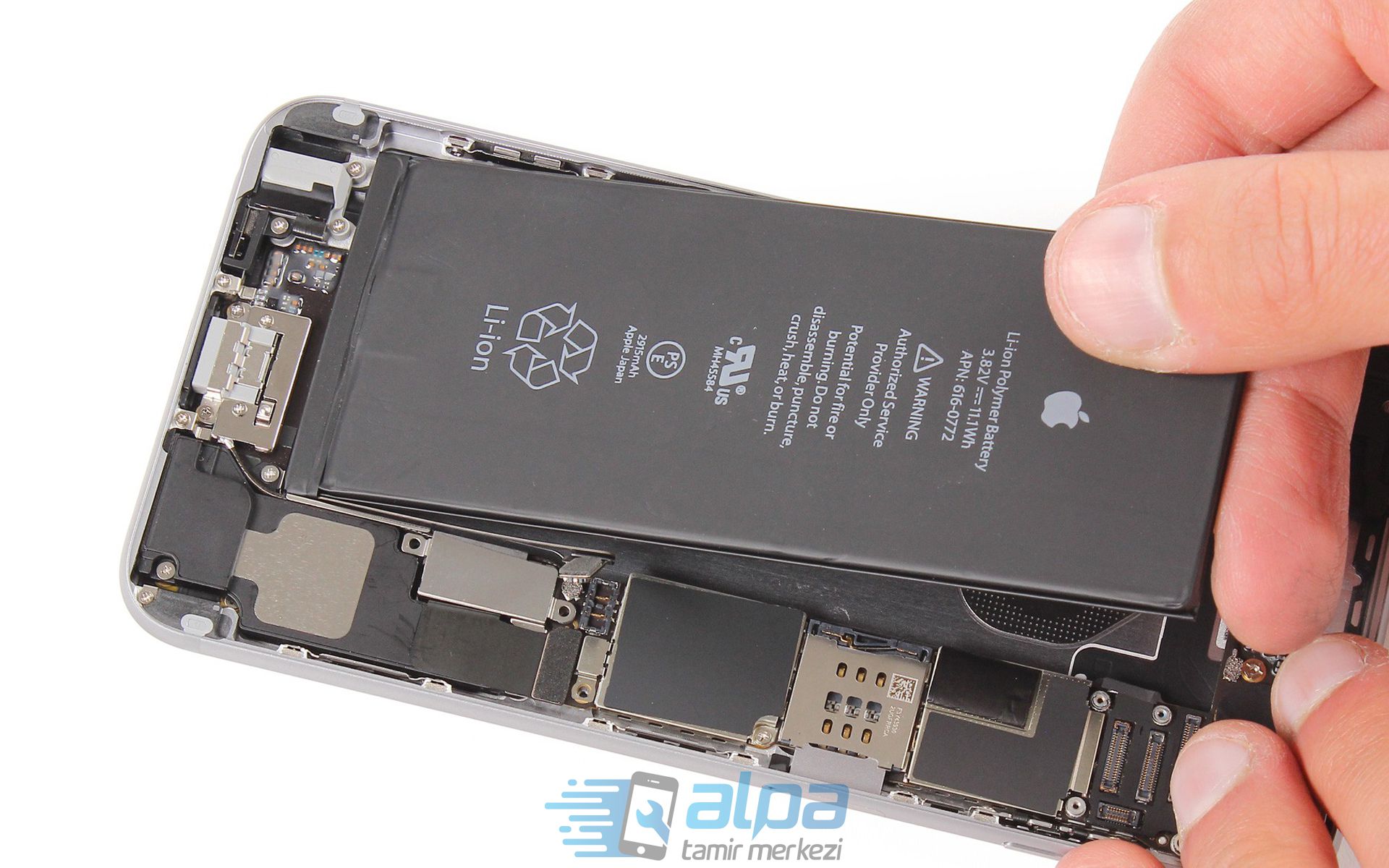 iPhone 6 Plus Batarya Değişimi Fiyatı 599 TL